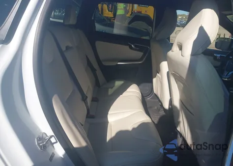 2015 Volvo Xc60 T6 Platinum from USA, damaged, VIN YV4902RM0F2673843